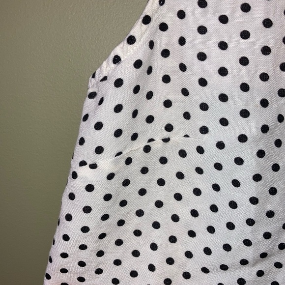 Mango White and Black Boxy Buttoned Sleeveless Top - Picture 5 of 9